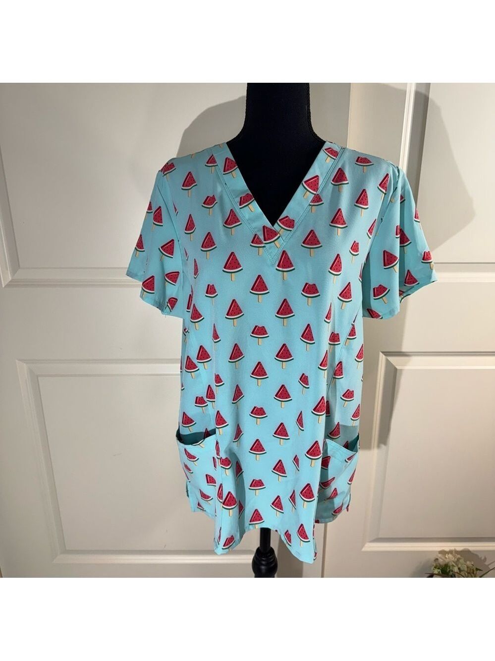 Prints by Maevn Watermelon Print V-Neck Women's Scrub Top Large
